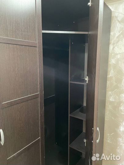 Шкаф для одежды