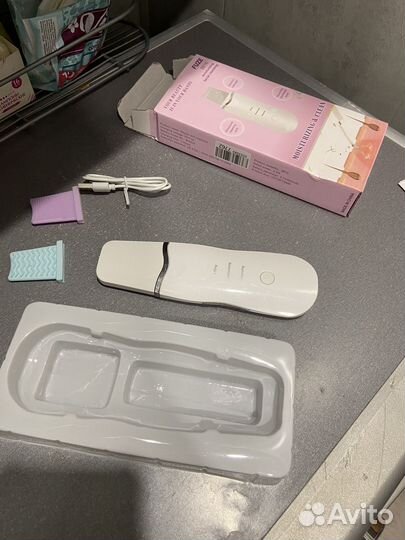 Прибор для ультразвуковой чистки лица