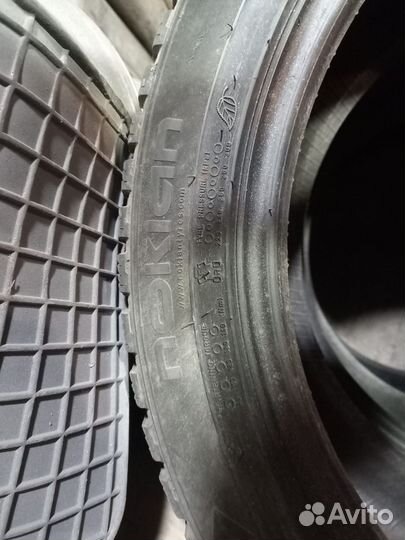 Nokian Tyres Hakkapeliitta 8 235/45 R18 98T