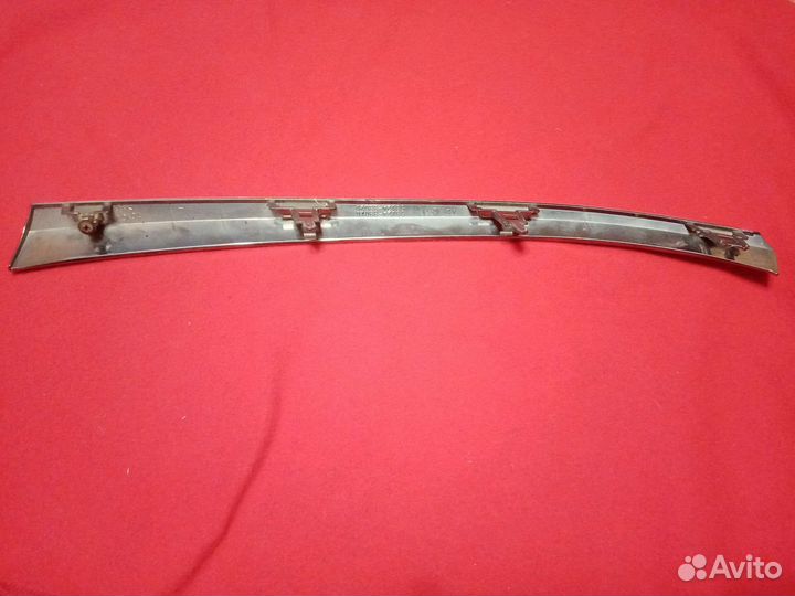 Молдинг решетки радиатора toyota camry 55