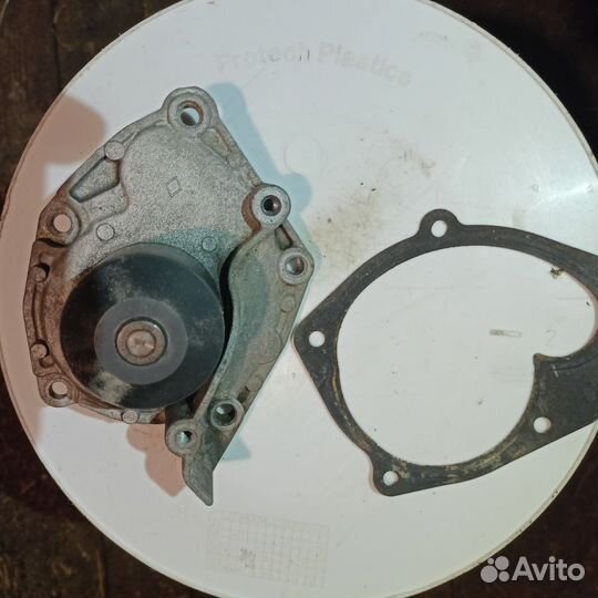 Помпа renault duster 2.0