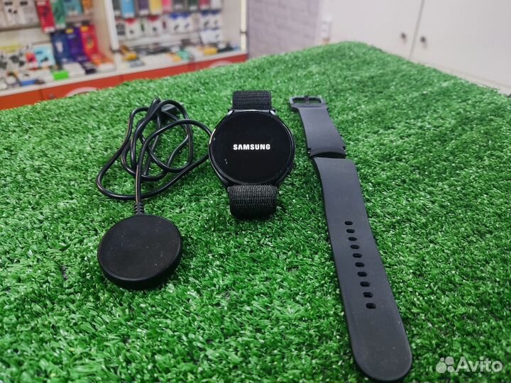 Умные часы Samsung Galaxy Watch 4 44mm