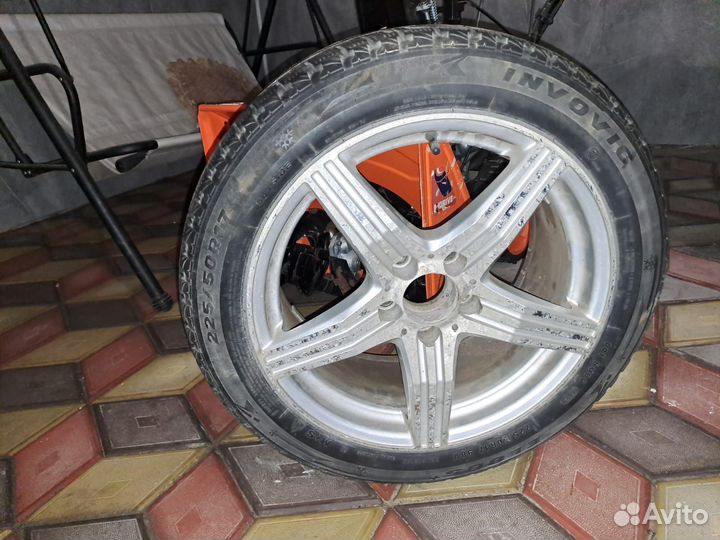 Запаска на Mercedes