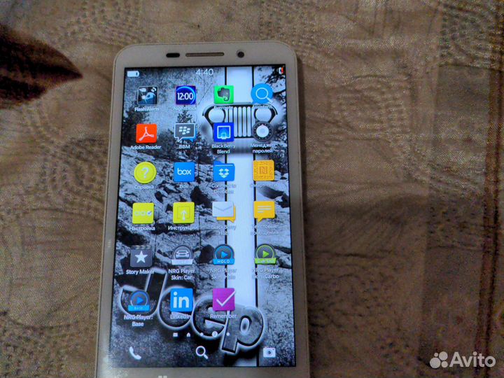 BlackBerry Z30, 2/16 ГБ