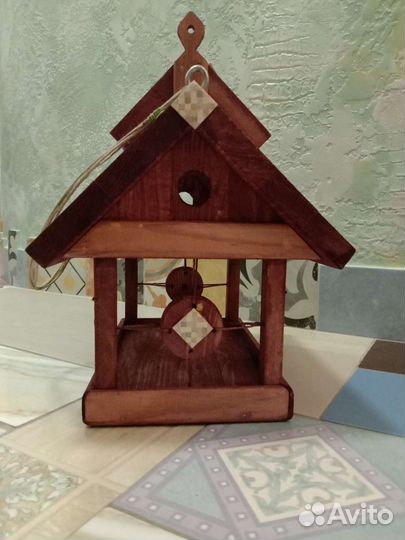 Кормушки и скворечники для птиц