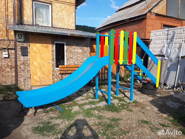 Детская горка уличная