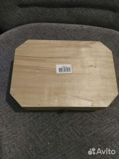 Шкатулка коробка для ниток и иголок украшений