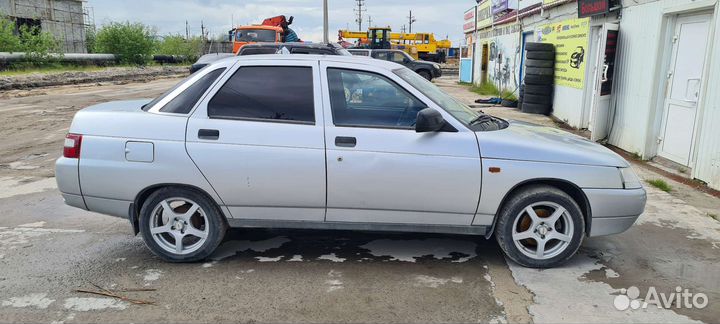 ВАЗ 2110 1.5 МТ, 2004, 270 000 км