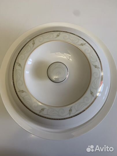 Супница Фарфоровая новая