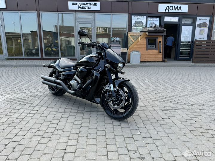 Suzuki Boulevard m109r