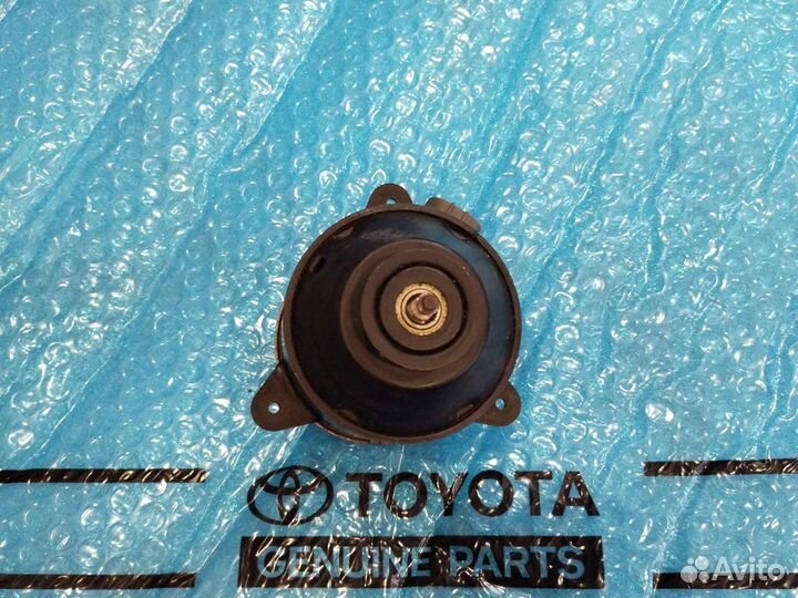 Мотор вентилятора Рав 4 (3) 2005-2012