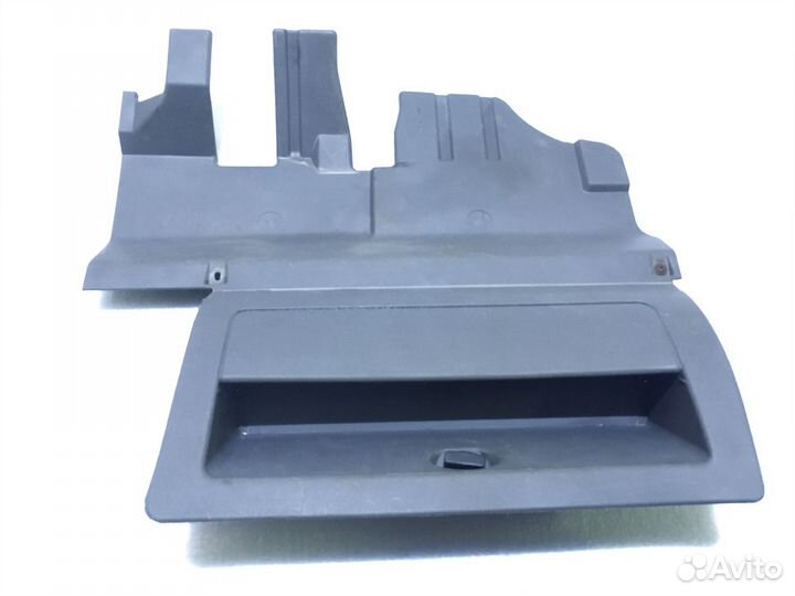 Бардачок Volkswagen Caddy 2 левый