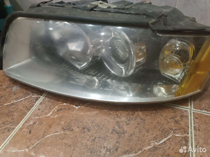 Фара левая audi a4 b6
