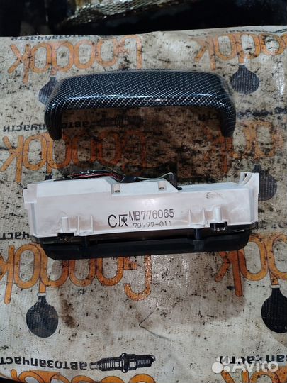 Доп приборы Mitsubishi Pajero 2