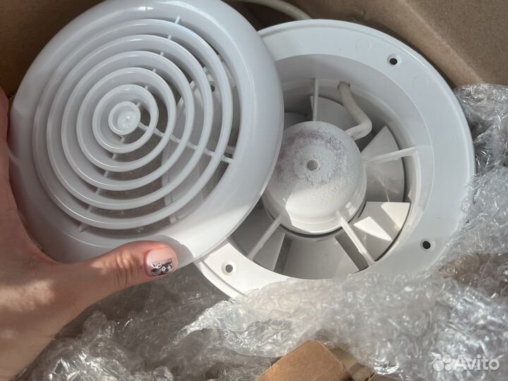 Встраиваемый пылесос для маникюра