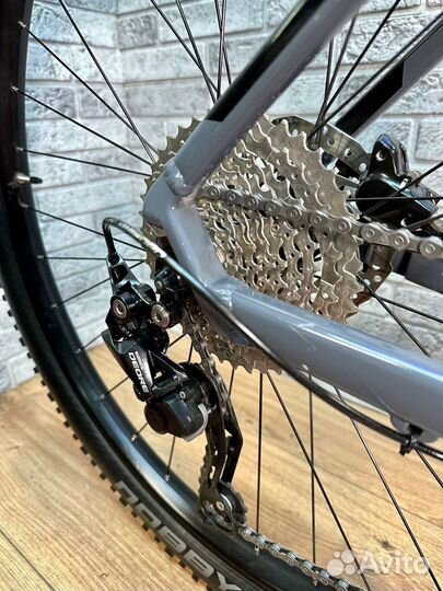 Cube Attention 29/Рама 19 (2022) -Deore/AIR