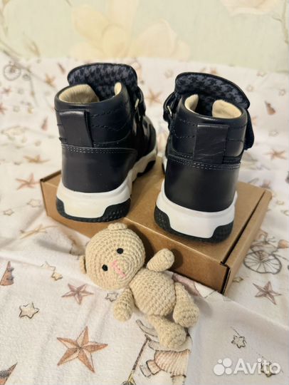 Ботинки детские 21