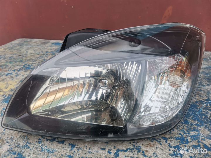 Фара левая Kia rio 2