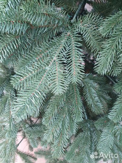 Ель искусственная
