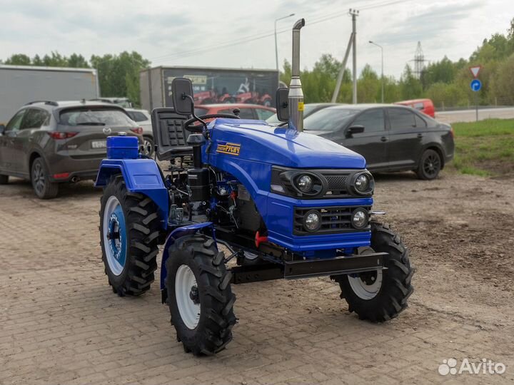 Мини-трактор Русич Т-18, 2023