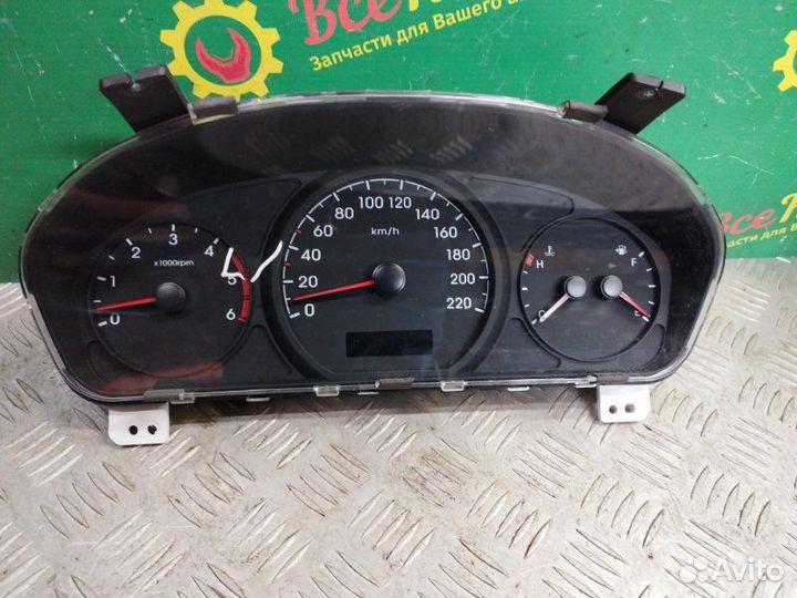 Щиток панель приборов Hyundai Grand Starex