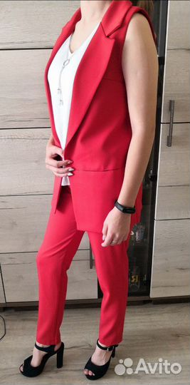 Брючный костюм