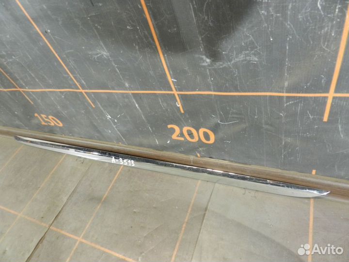 Накладка крышки багажника - Volkswagen Jetta 6