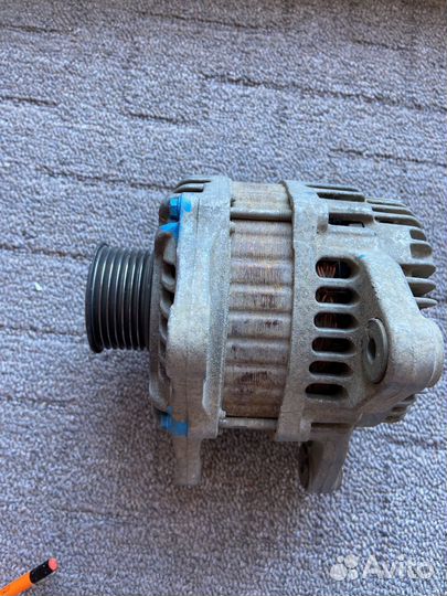 Генератор Nisan Noyt E 11 1.6 двс