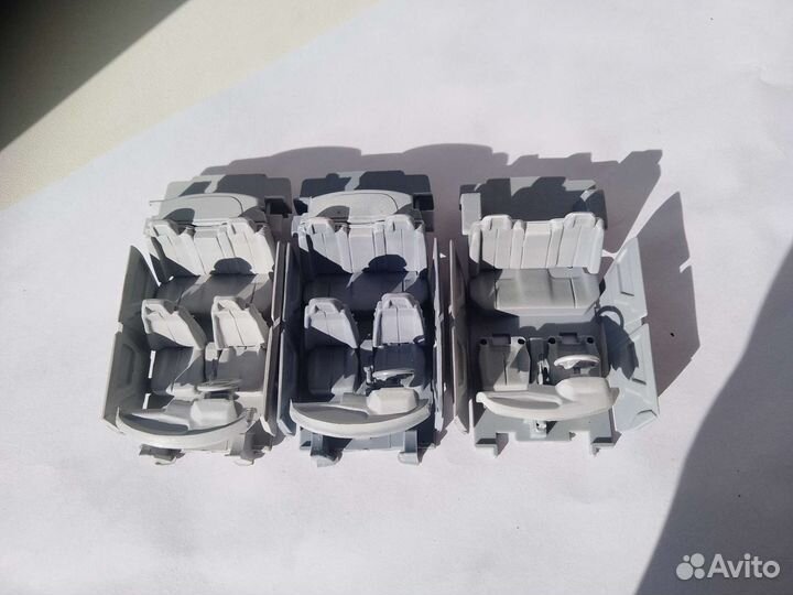 Запчасти (салоны) модели ваз 2110 и 2112 1:43