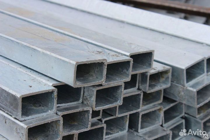 Труба профильная 80х80х2. Металлопрокат