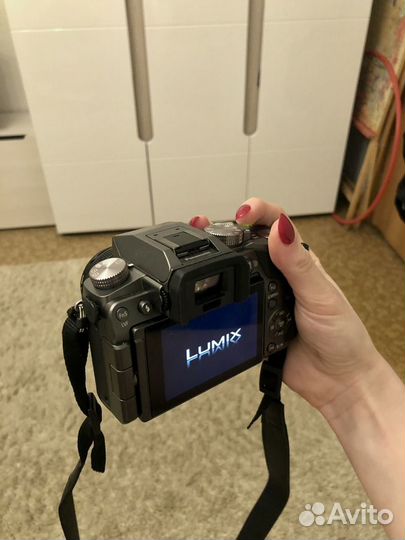 Камера Panasonic Lumix G7 Kit 14-42mm (+штатив)