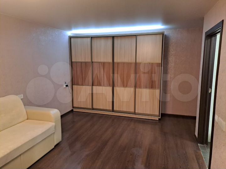 1-к. квартира, 30 м², 1/9 эт.