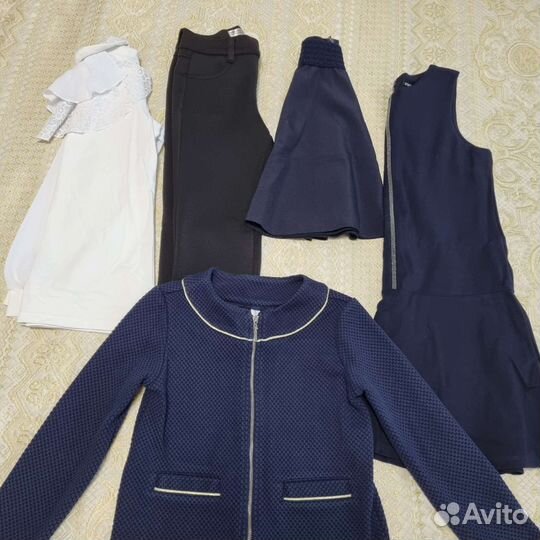 Продам пакетом детские вещи