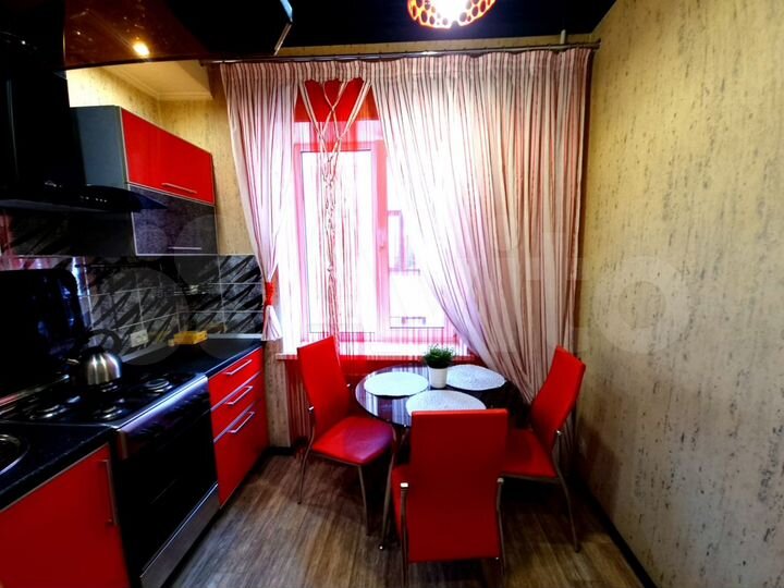 2-к. квартира, 48 м², 2/2 эт.