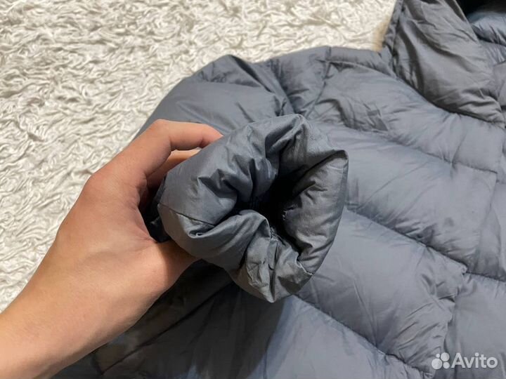 Ультралёгкий пуховик Uniqlo