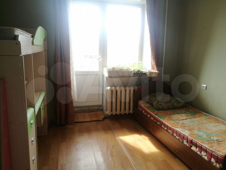 4-к. квартира, 89 м², 3/5 эт.