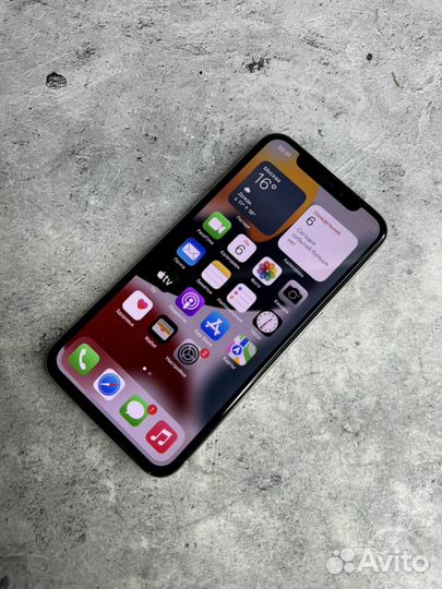 iPhone X, 256 ГБ