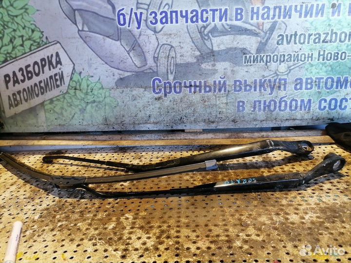 Поводок стеклоочистителя Kia Cerato