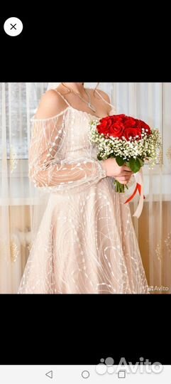 Свадебное платье