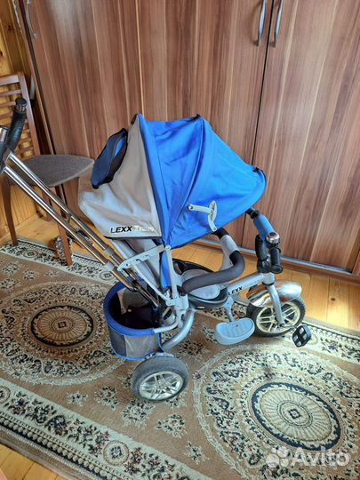 Трехколесный велосипед