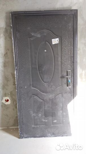 Дверь входная