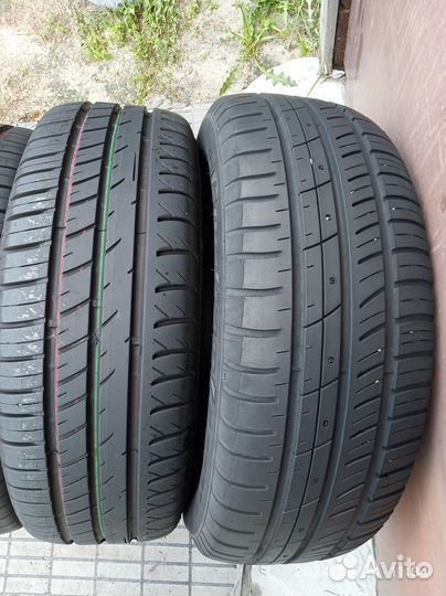 Viatti Strada Asimmetrico V-130 185/60 R14 82T