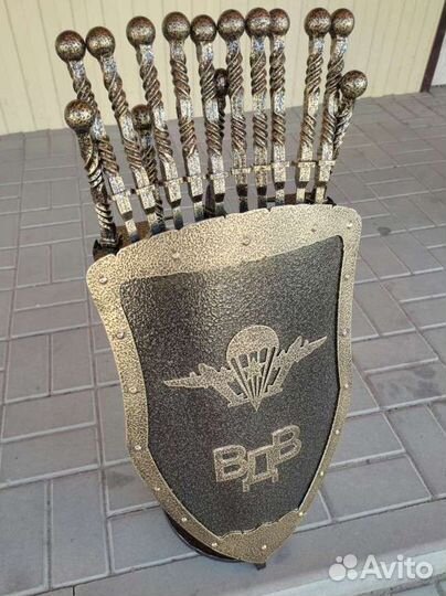 Подарок на день вдв подставка