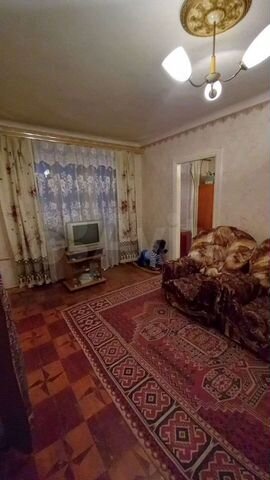 2-к. квартира, 42 м², 4/4 эт.