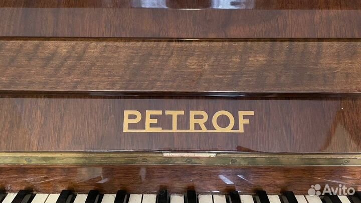 Пианино Petrof