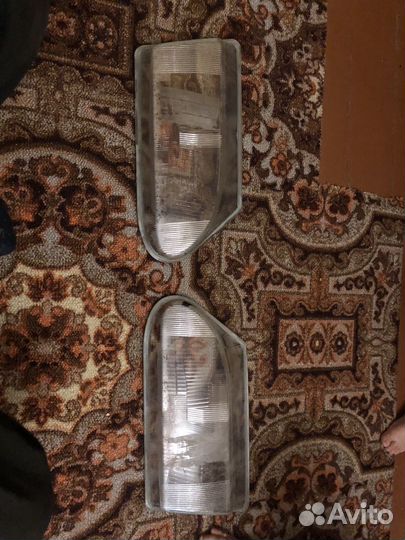 Стекла фарний для ваз 2114 радной