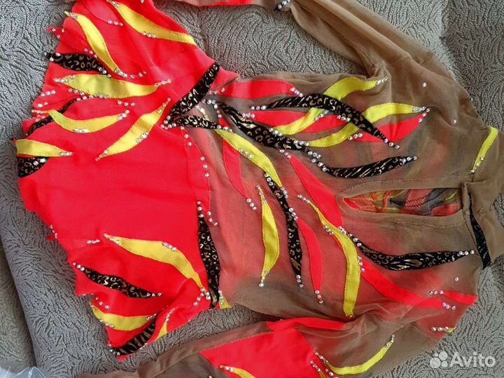 Купальник для художественной гимнастики