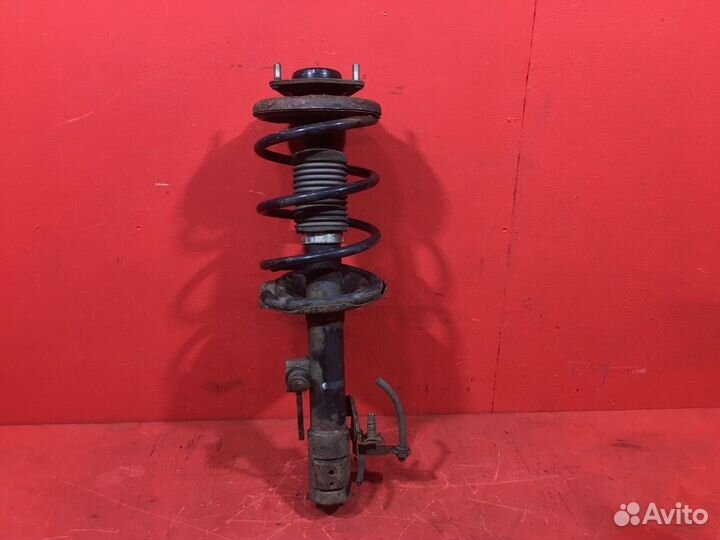 Стойка подвески передняя левая Mitsubishi Asx SUV