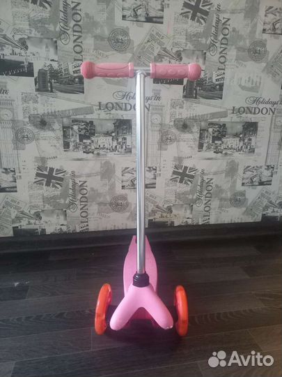 Самокат детский трехколесный