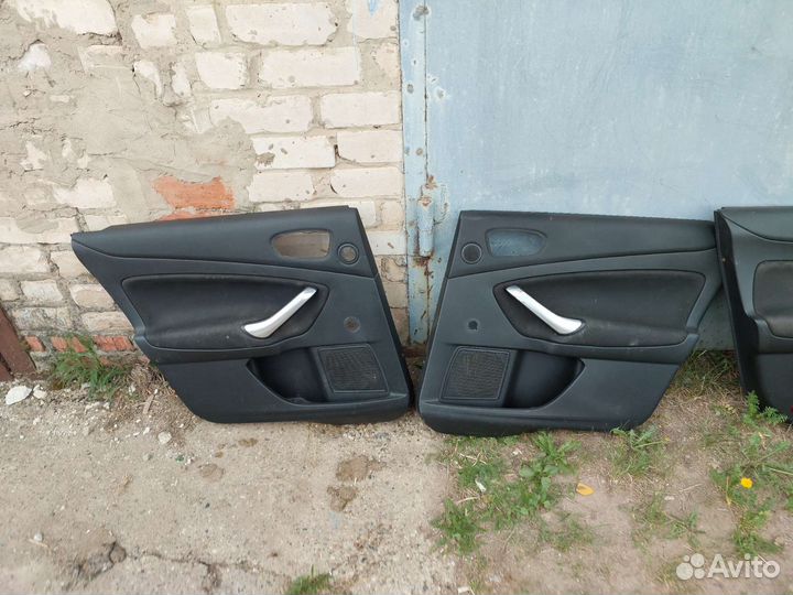 Комплект дверных карт Ford Mondeo 4